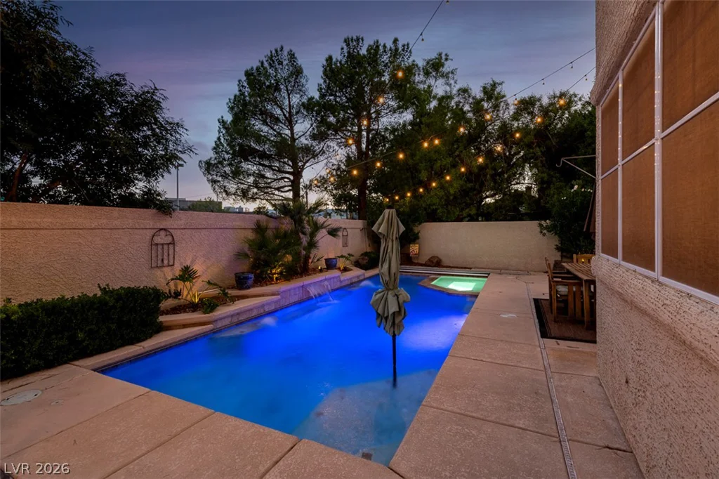 9529 Grand Canal, Las Vegas, NV 89117