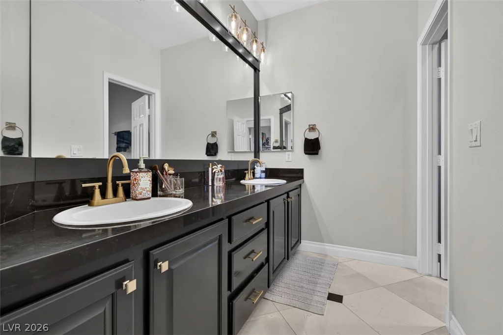 9529 Grand Canal, Las Vegas, NV 89117