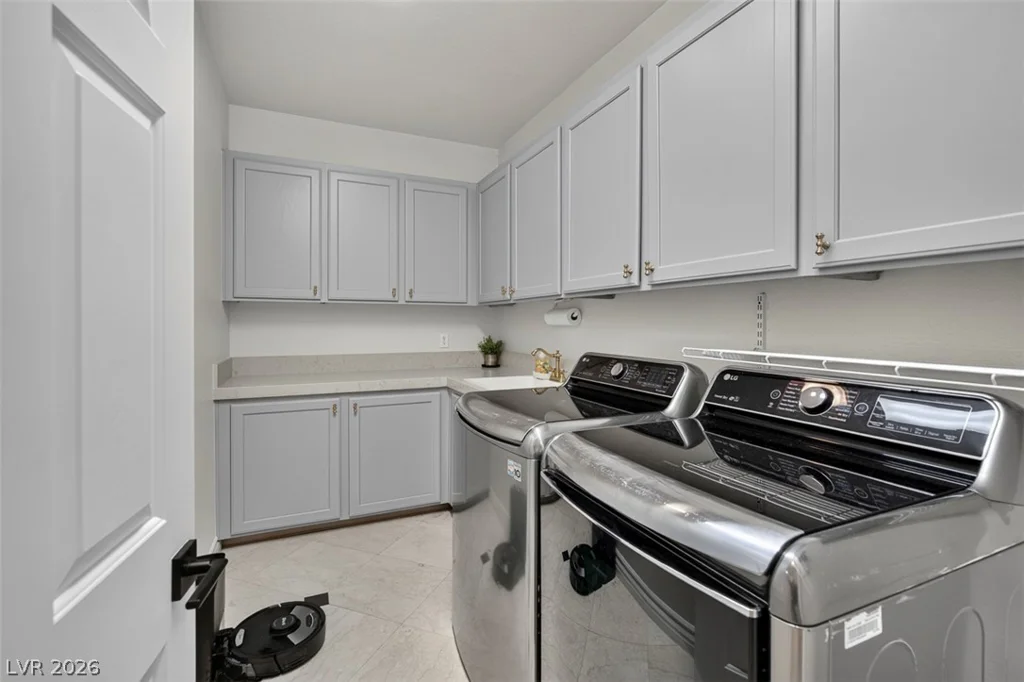 9529 Grand Canal, Las Vegas, NV 89117
