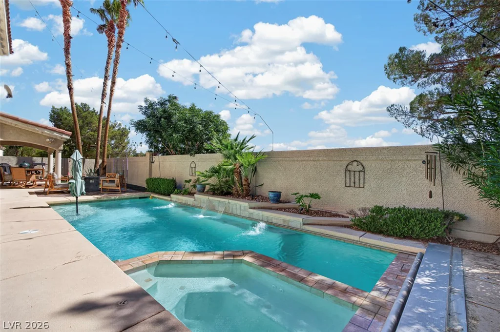 9529 Grand Canal, Las Vegas, NV 89117