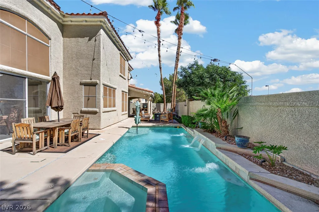 9529 Grand Canal, Las Vegas, NV 89117