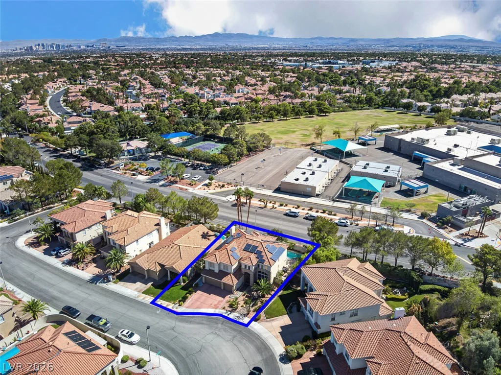 9529 Grand Canal, Las Vegas, NV 89117