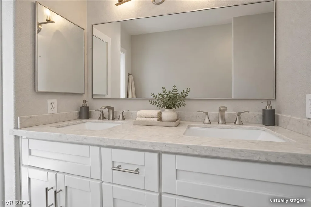 9533 Chanticleer, Las Vegas, NV 89129