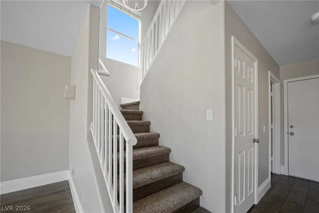 9533 Chanticleer, Las Vegas, NV 89129
