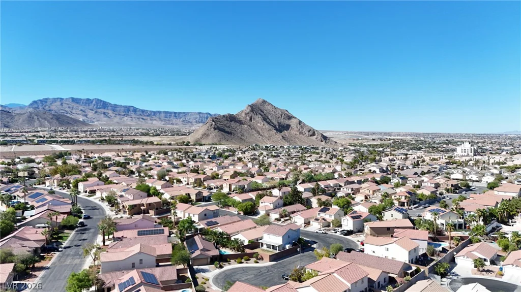 9533 Chanticleer, Las Vegas, NV 89129