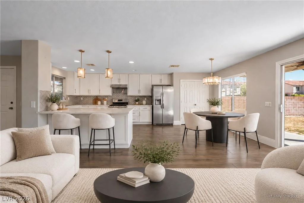 9533 Chanticleer, Las Vegas, NV 89129