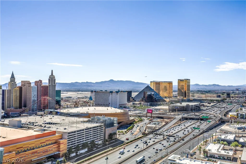 4525 Dean Martin, Las Vegas, NV 89103