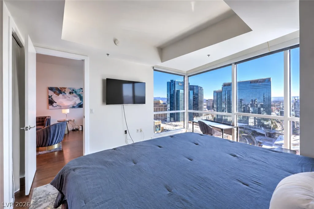 4525 Dean Martin, Las Vegas, NV 89103