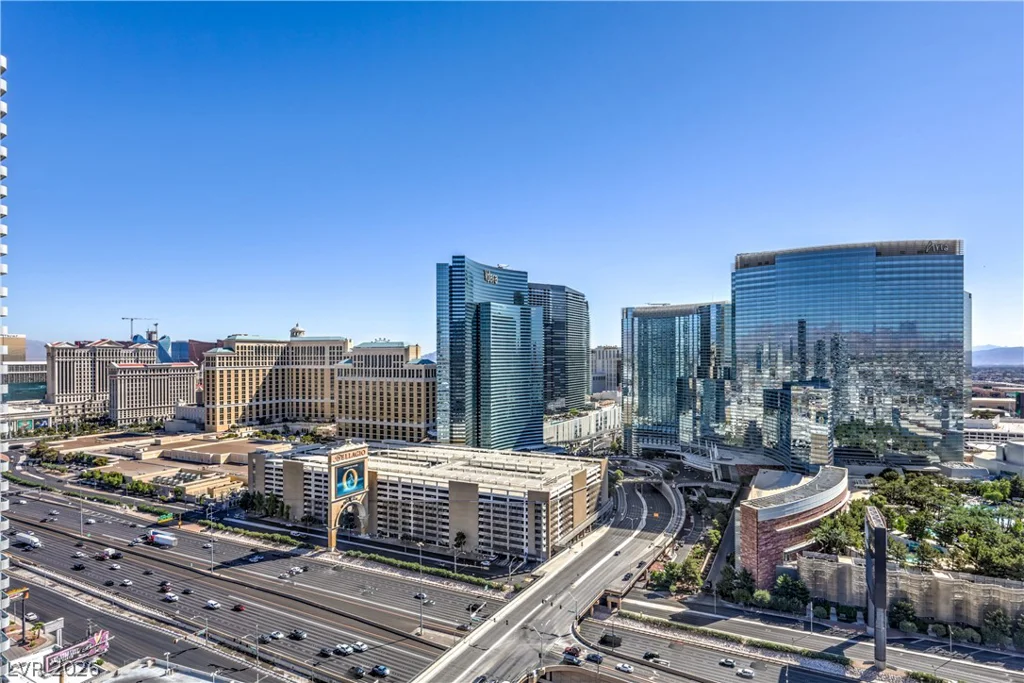 4525 Dean Martin, Las Vegas, NV 89103