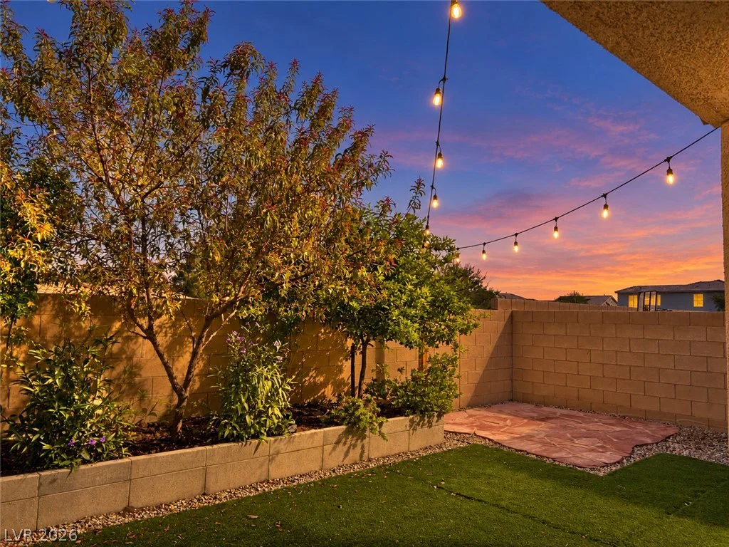 142 Antimony, Las Vegas, NV 89183