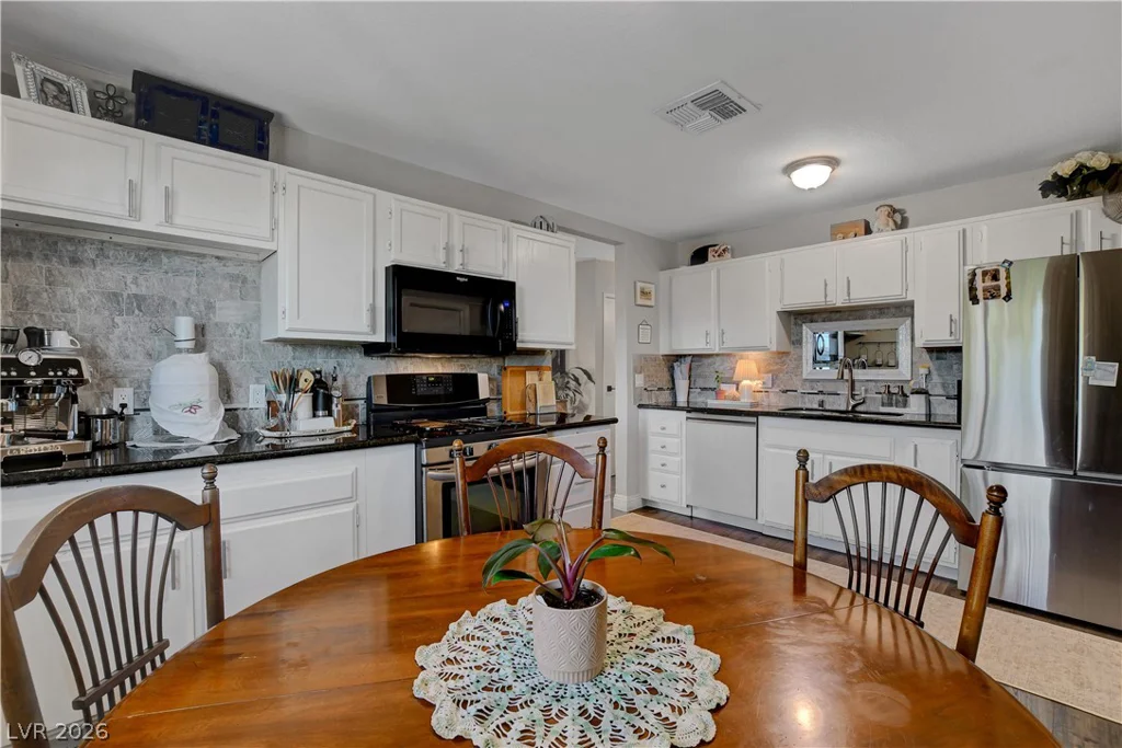 6340 Molino, Las Vegas, NV 89108