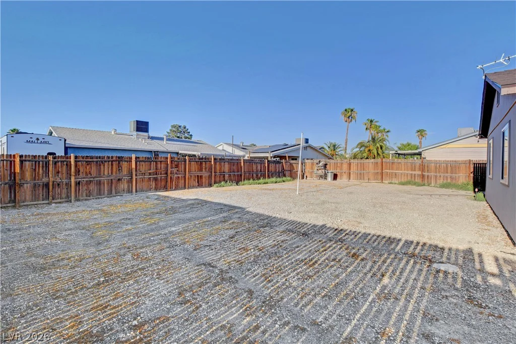 6340 Molino, Las Vegas, NV 89108