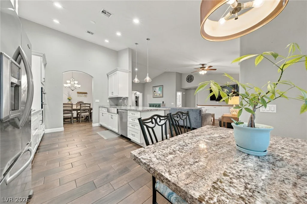 11160 Shadow Nook, Las Vegas, NV 89144