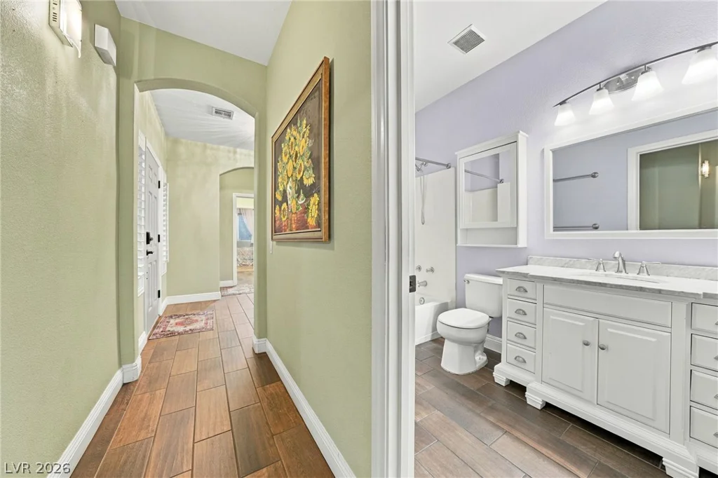 11160 Shadow Nook, Las Vegas, NV 89144