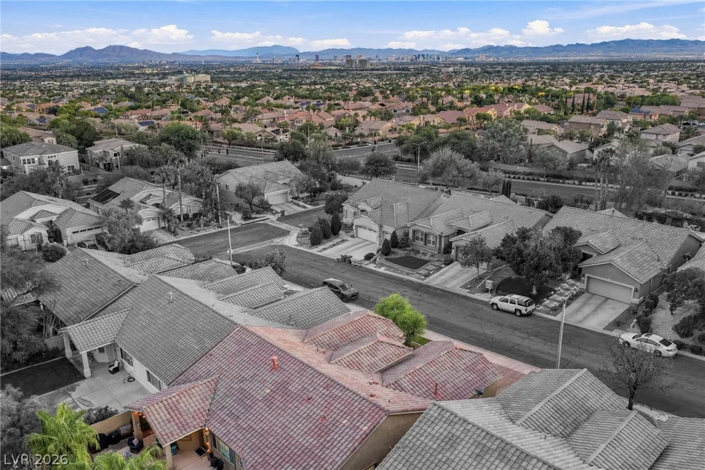 11160 Shadow Nook, Las Vegas, NV 89144