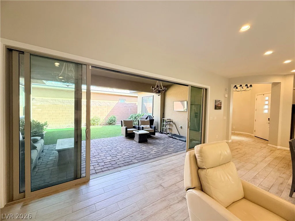 9958 Regency Square Avenue, Las Vegas, NV 89148