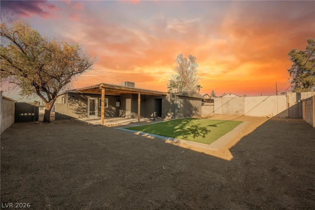223 Basic, Henderson, NV 89015