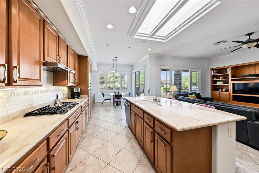 2556 Collinsville, Henderson, NV 89052