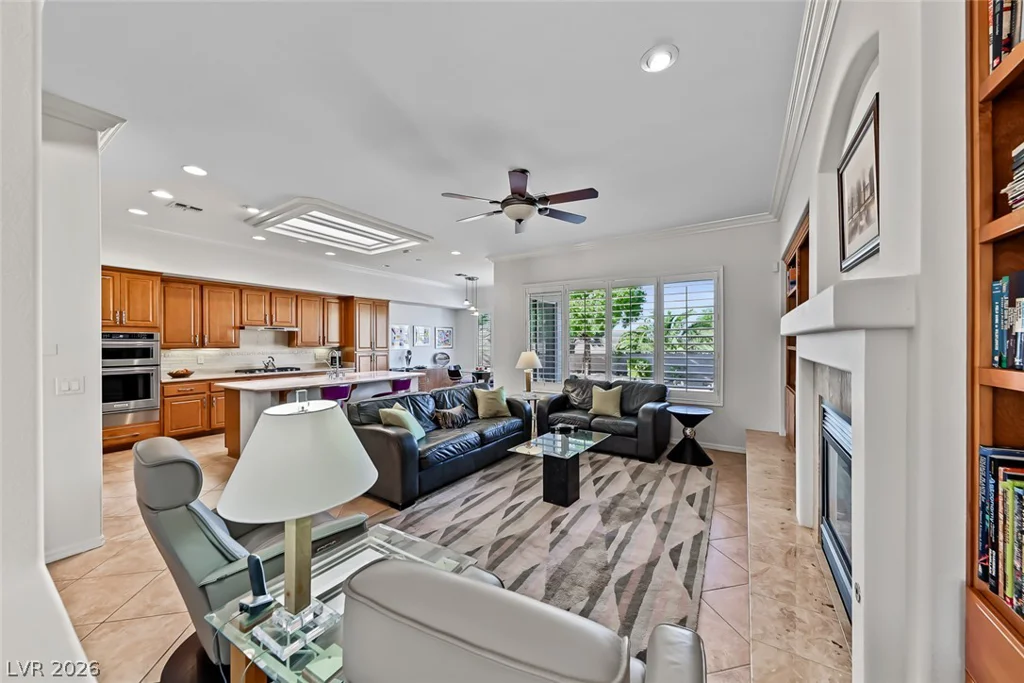 2556 Collinsville, Henderson, NV 89052