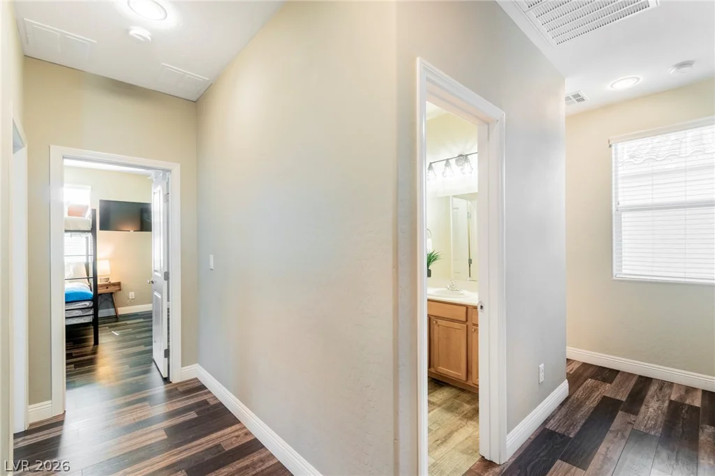 7728 Tiger Palm, Las Vegas, NV 89139