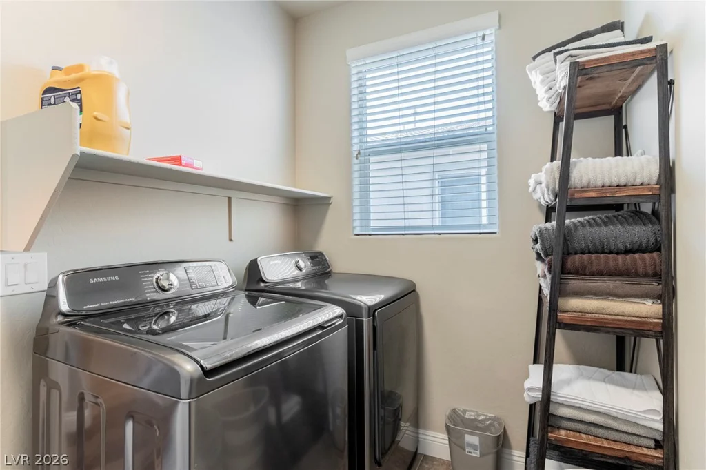 7728 Tiger Palm, Las Vegas, NV 89139