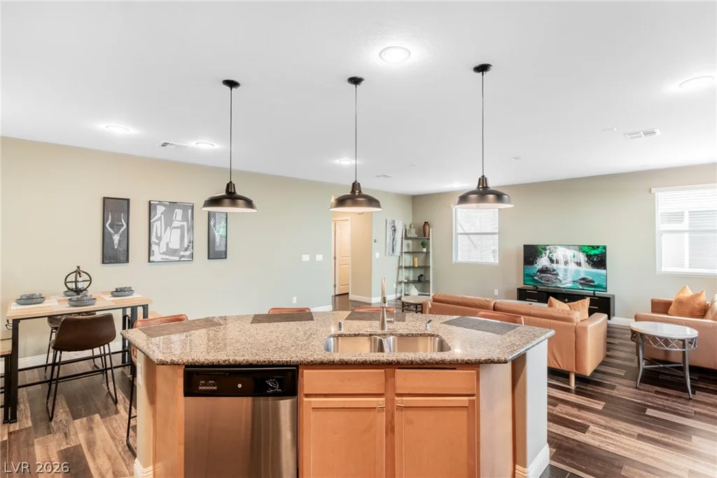 7728 Tiger Palm, Las Vegas, NV 89139