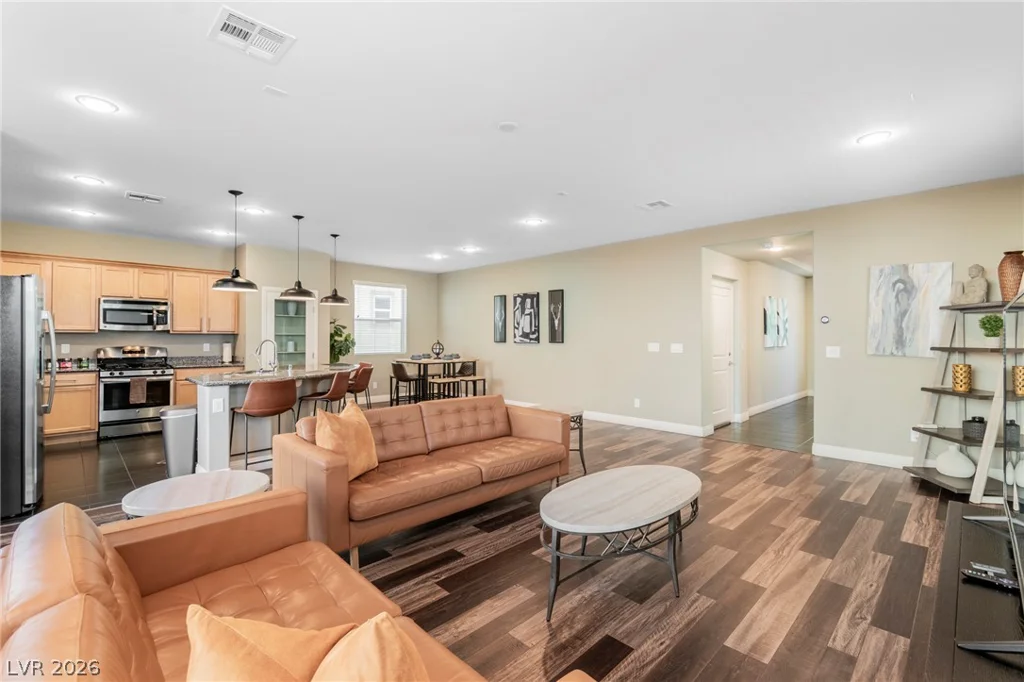 7728 Tiger Palm, Las Vegas, NV 89139