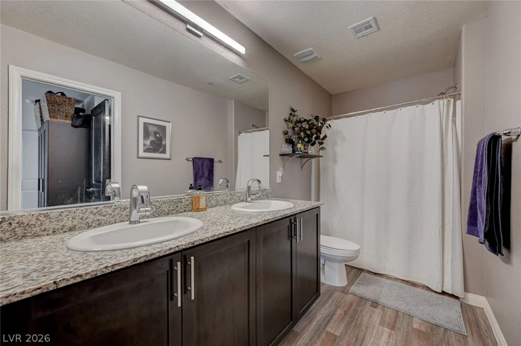 2890 Twilight Green, North Las Vegas, NV 89086