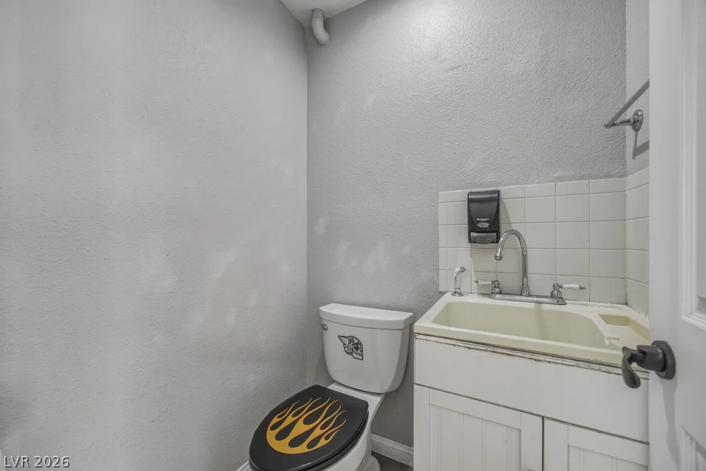 251 Laval, Henderson, NV 89015