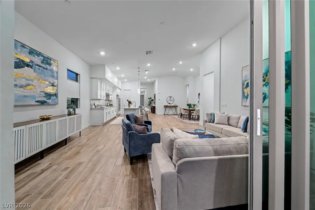 109 Agnew, Las Vegas, NV 89138