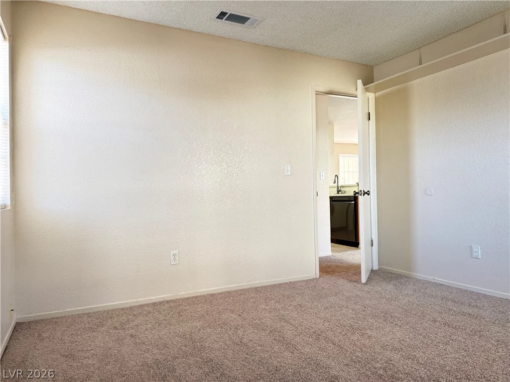 3150 Soft Breezes, Las Vegas, NV 89128