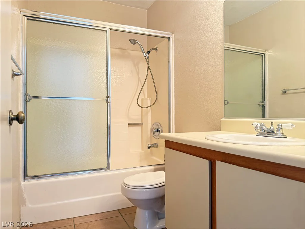 3150 Soft Breezes, Las Vegas, NV 89128