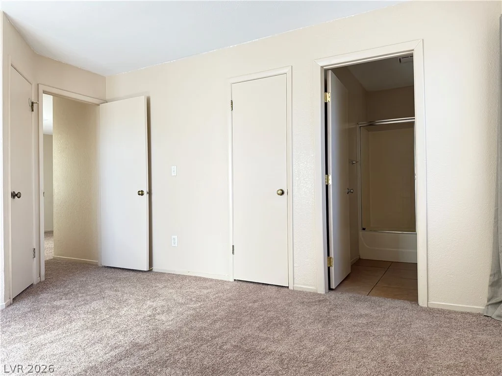 3150 Soft Breezes, Las Vegas, NV 89128