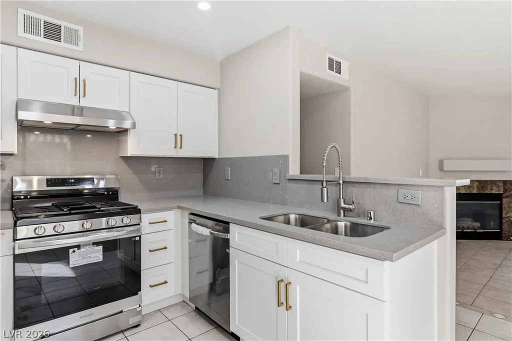 3144 Tarpon, Las Vegas, NV 89120