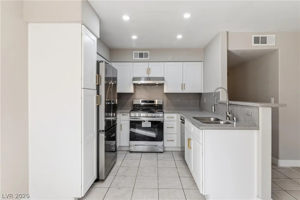 3144 Tarpon, Las Vegas, NV 89120