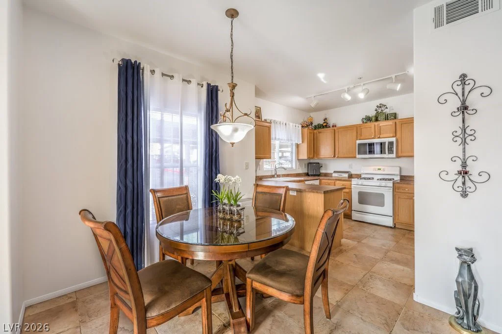 3910 Legend Hills, Las Vegas, NV 89129