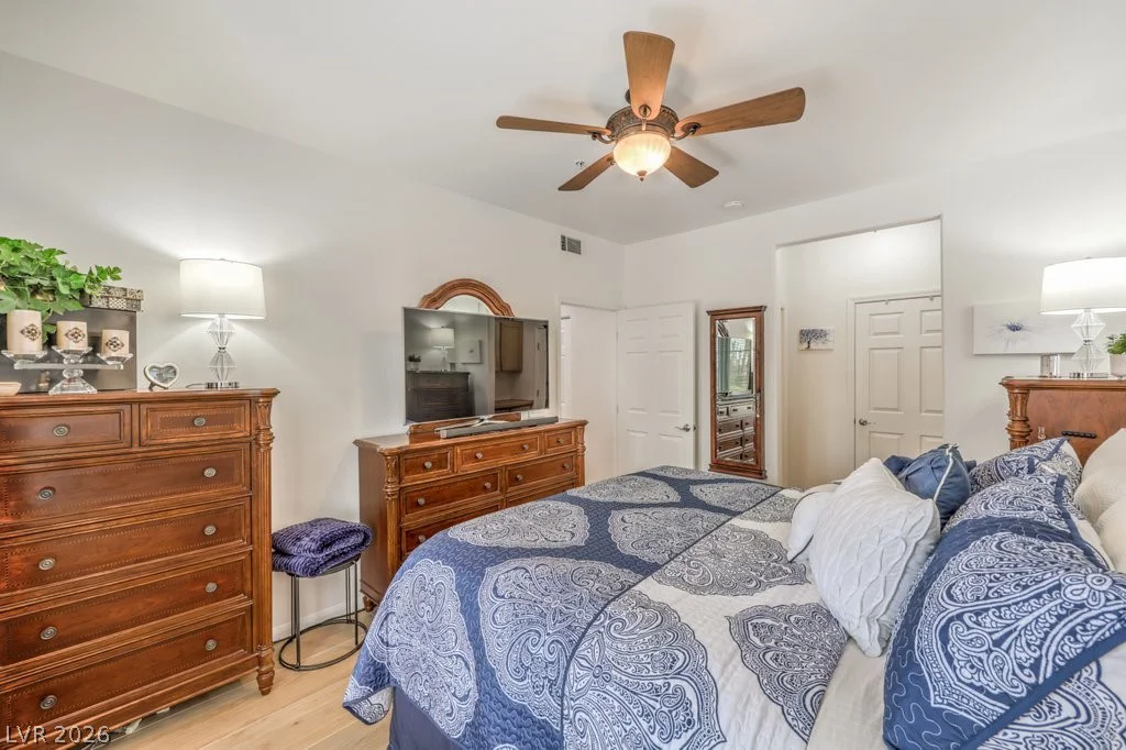 3910 Legend Hills, Las Vegas, NV 89129