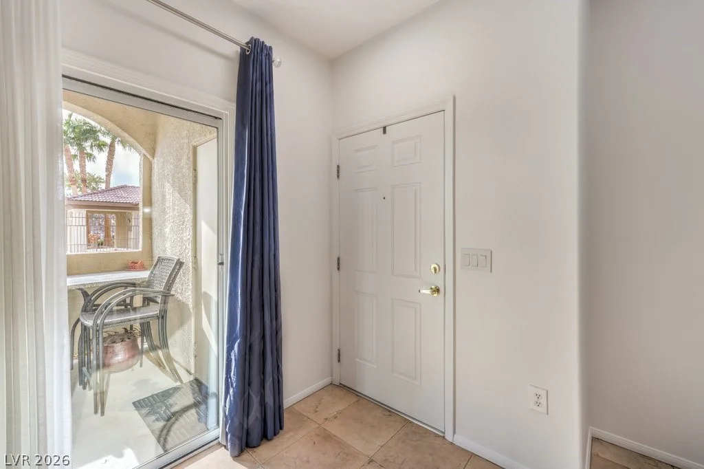 3910 Legend Hills, Las Vegas, NV 89129