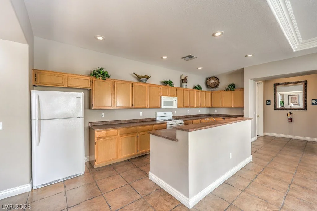 3910 Legend Hills, Las Vegas, NV 89129