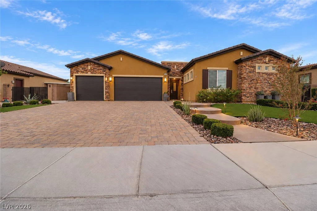7083 Falabella Ridge, Las Vegas, NV 89131