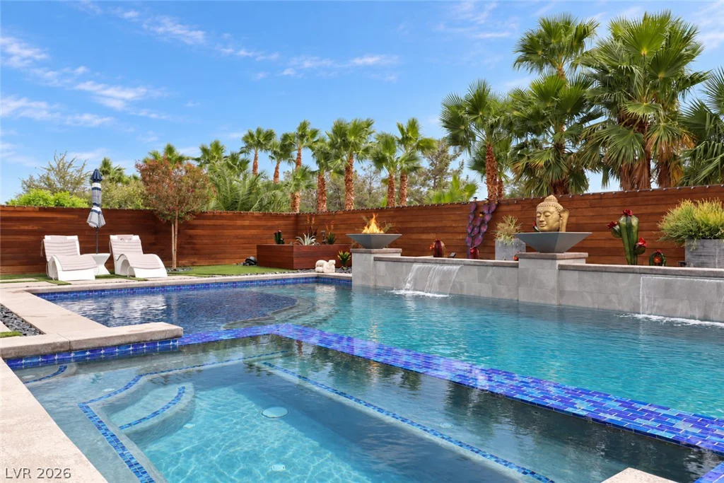 7083 Falabella Ridge, Las Vegas, NV 89131