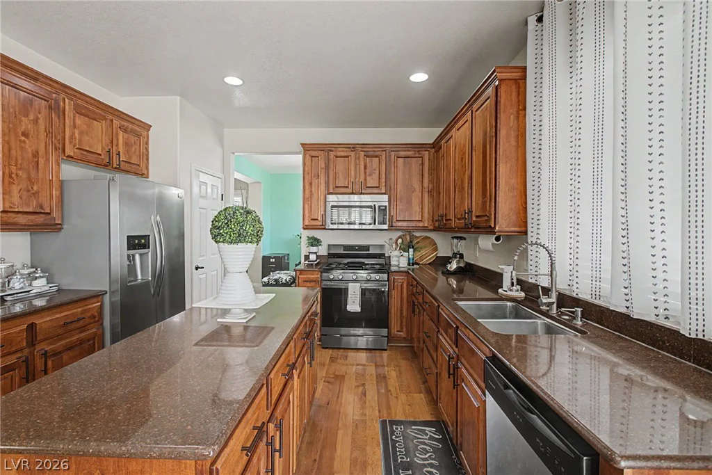 6025 Glenborough, North Las Vegas, NV 89115
