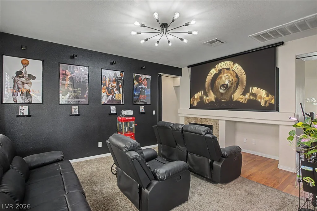 6025 Glenborough, North Las Vegas, NV 89115