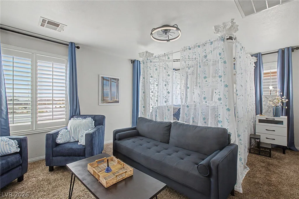 6025 Glenborough, North Las Vegas, NV 89115