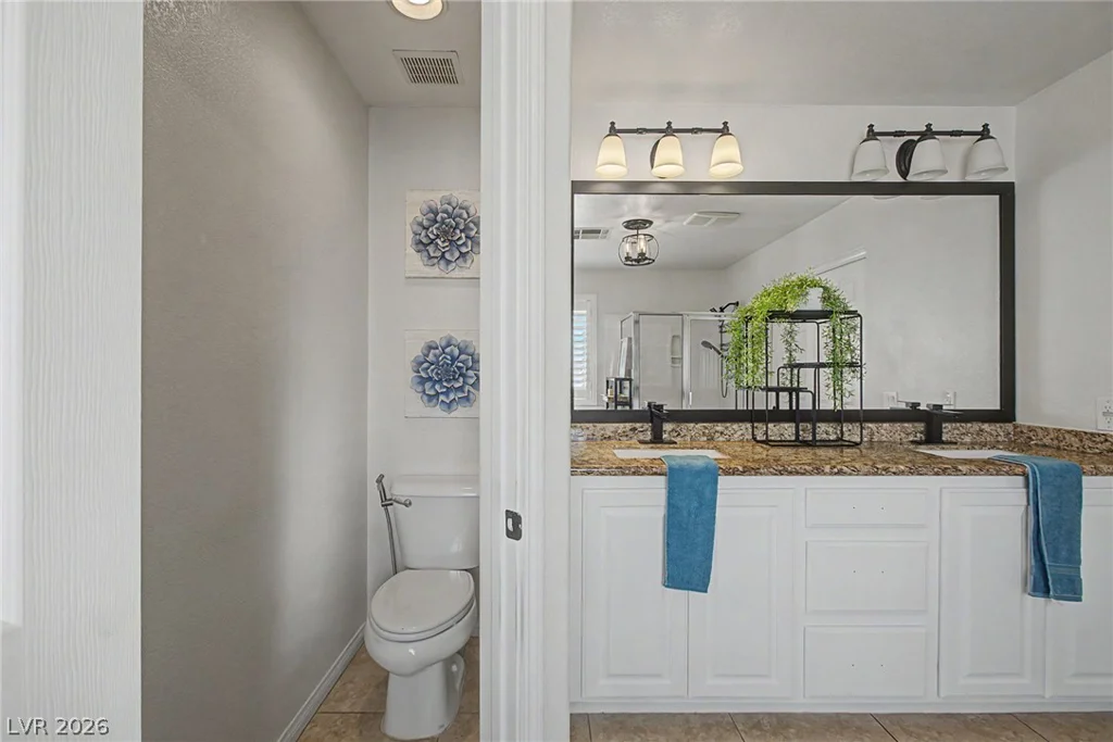 6025 Glenborough, North Las Vegas, NV 89115