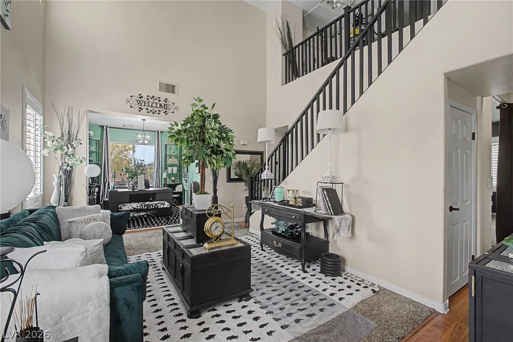 6025 Glenborough, North Las Vegas, NV 89115