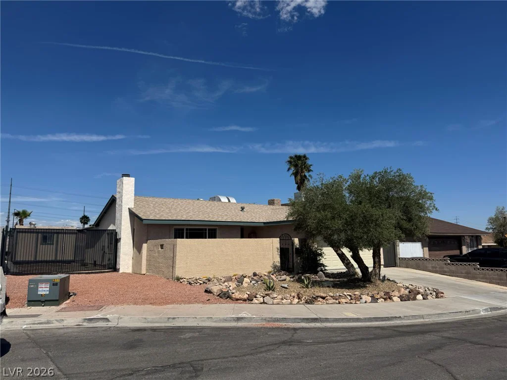 7066 Pinebrook, Las Vegas, NV 89147