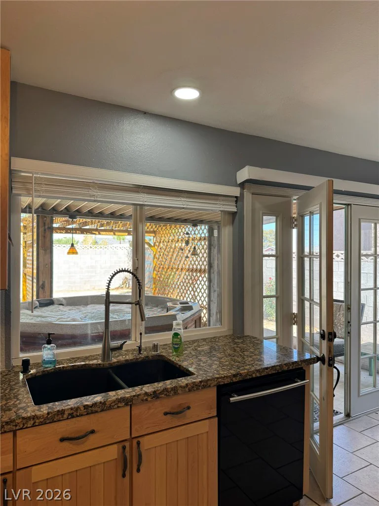 7066 Pinebrook, Las Vegas, NV 89147