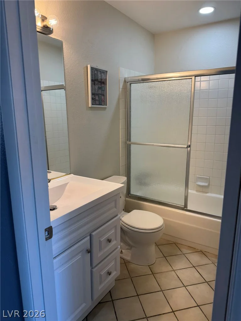 7066 Pinebrook, Las Vegas, NV 89147