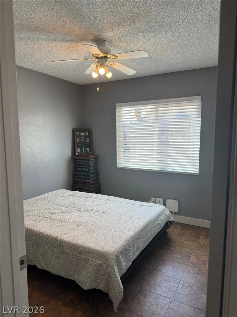 7066 Pinebrook, Las Vegas, NV 89147